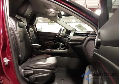 2022 Jeep Compass Trailhawk 4X4 z USA, uszkodzony, nr VIN 3C4NJDDB4NT161807